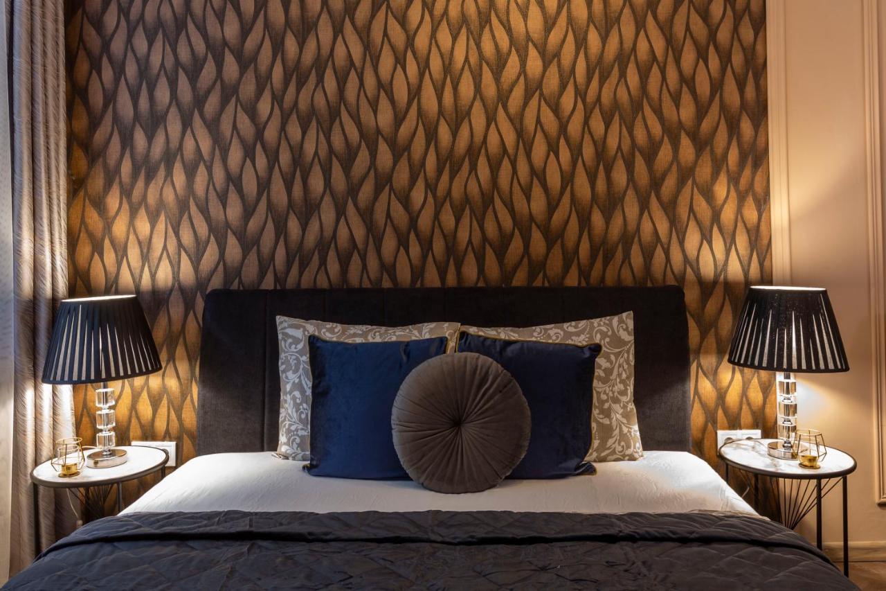 Stylish Quentin Apartment In The King Street ブダペスト エクステリア 写真